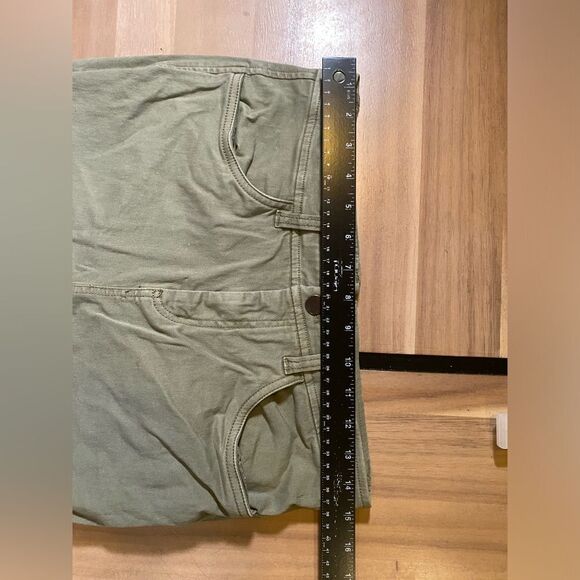 Market and spruce sage green skinny pants - Picture 4 of 7